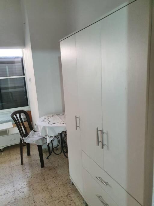 2 Bedroom Apartment In Batiya Makov Shared Rooms Rechovot 외부 사진